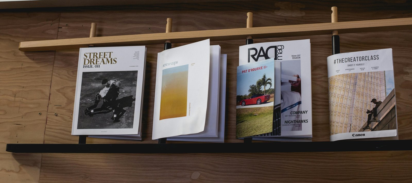 Magazines - Image 4